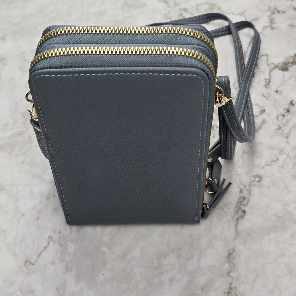 Gold and Gray Crossbody Bag with Sleek Design - Picture 7 of 12